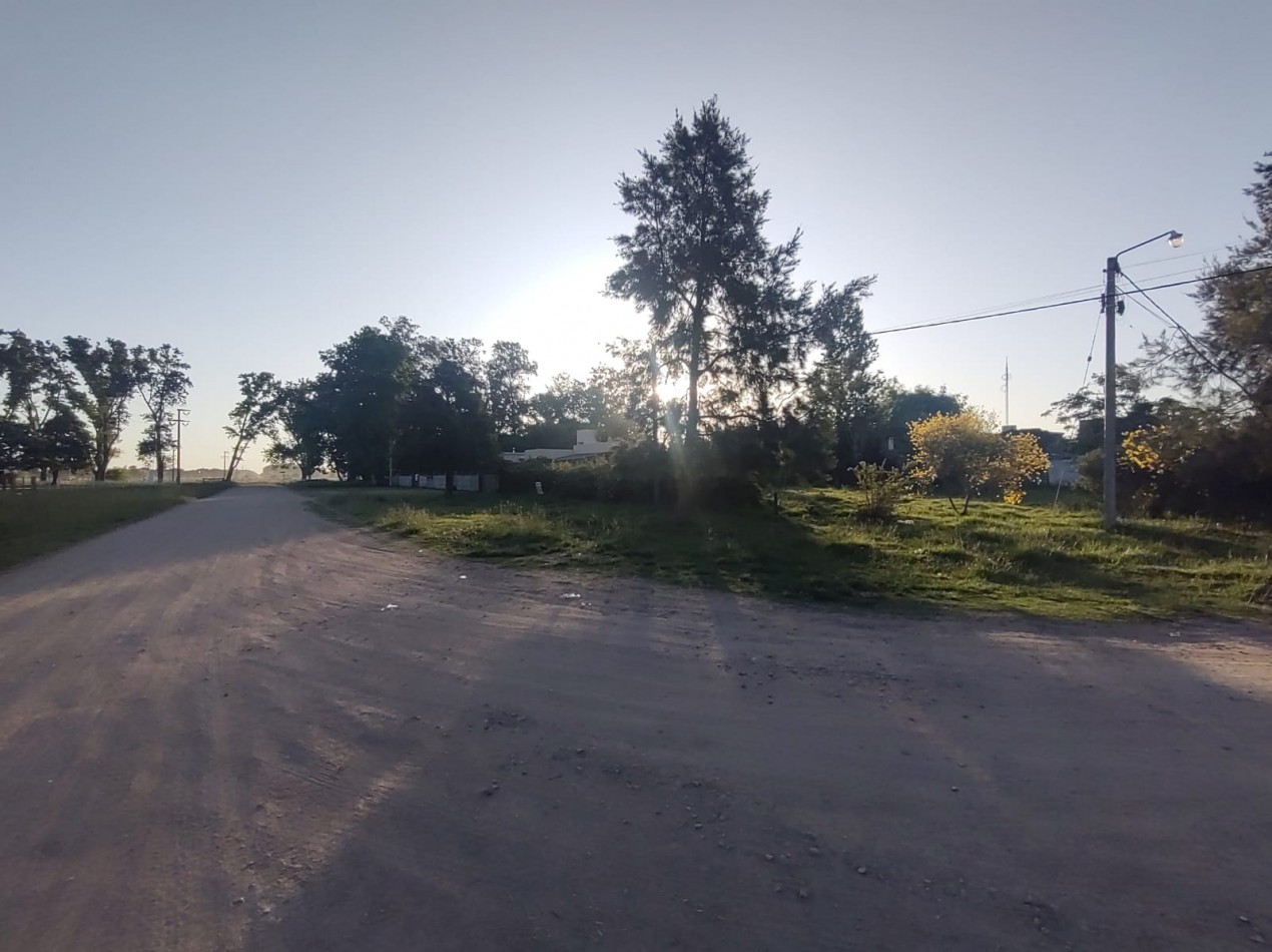 Lotes en Barrio "Los Troncos"