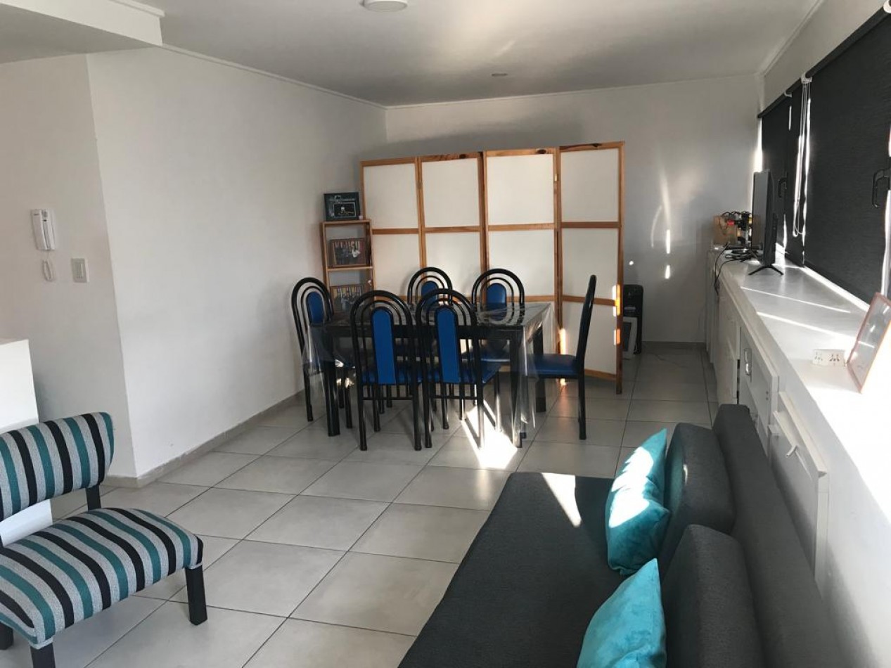 Departamento de 2 dormitorios 4 No 1082 e/ 54 y 55 Piso 12