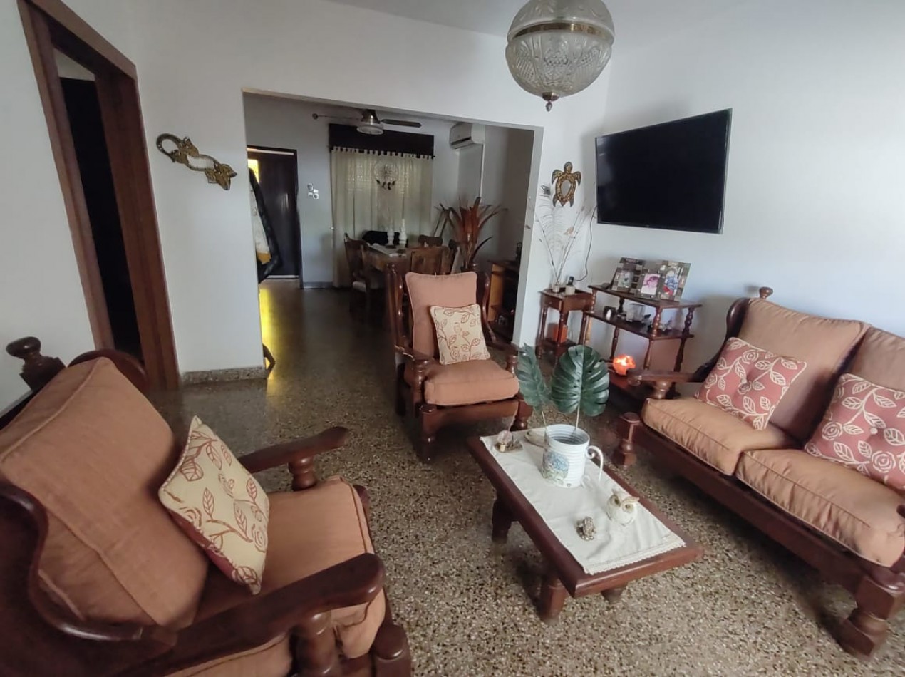 Casa en venta Calle Alberdi Esq. Sarmiento