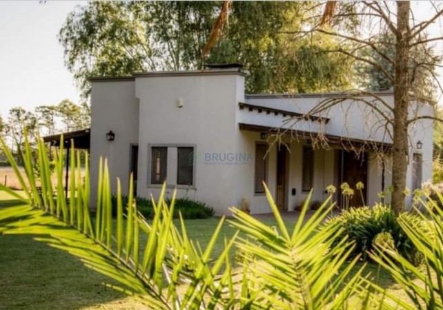 Venta de Casa quinta en Saladillo