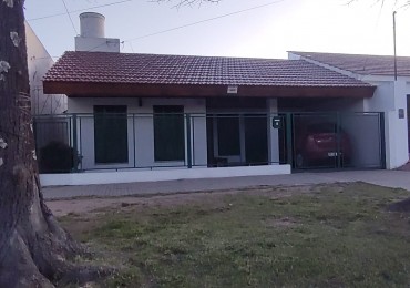 Casa sobre Av. Moreno 